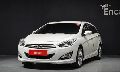 Hyundai i40 · 2012 год