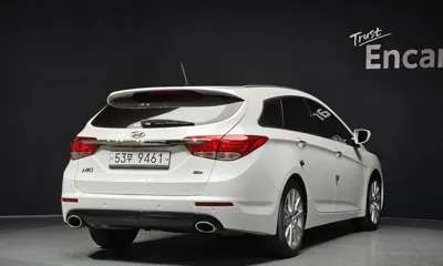 Hyundai i40 2012, 137474 км, за 3903.2 USD