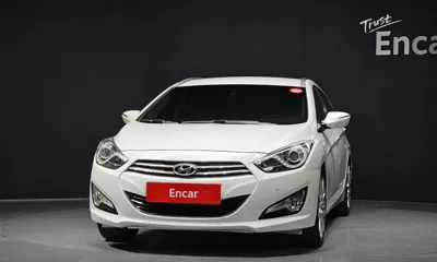 Hyundai i40 2012, 137474 км, за 3903.2 USD