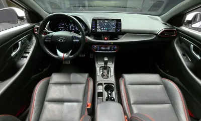 Hyundai i30 2018, 56106 км, за 9051.87 USD - фото 7
