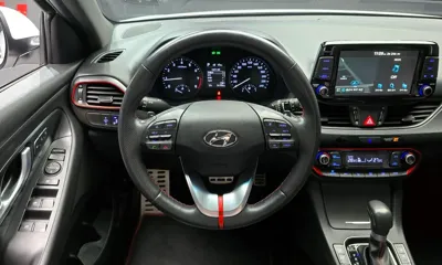 Hyundai i30 2018, 56106 км, за 9051.87 USD - фото 14