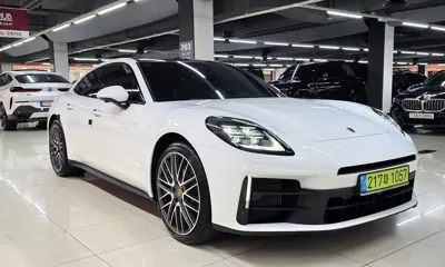 Porsche Panamera · 2024 год