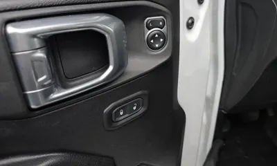 Jeep Wrangler 2020, 37217 км, за 22607.1 USD - фото 27