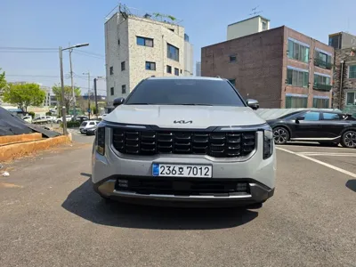 Kia Canival · 2026 год