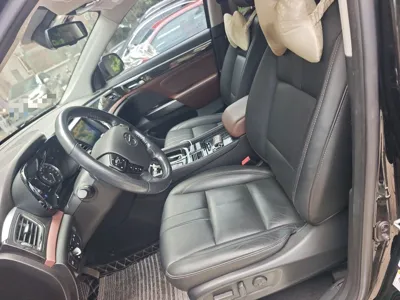 GAC Trumpchi GS8