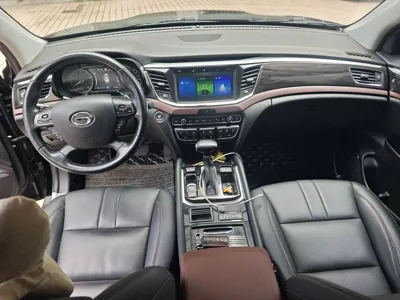 GAC Trumpchi GS8