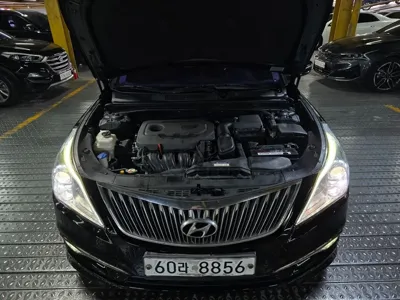 Hyundai Grandeur 2015, 148239 км, за 4105.96 USD - фото 7