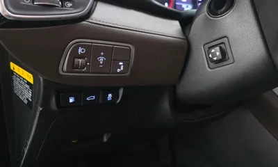 Hyundai Grandeur 2018, 200540 км, за 5135.54 USD - фото 14