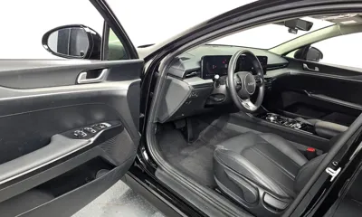 Kia K5 2024, 33205 км, за 20940 USD - фото 10
