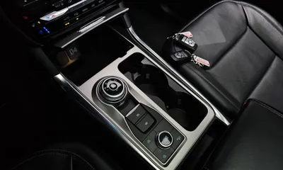 Ford Explorer 2022, 58512 км, за 22149.85 USD - фото 9