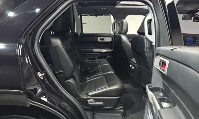 Ford Explorer 2022, 58512 км, за 22149.85 USD - фото 12