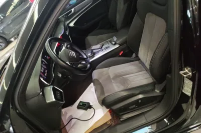 Audi A6L 2019, 81600 км, за 30809 USD - фото 18