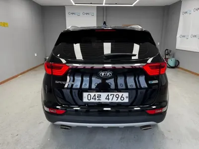 Kia Sportage 2018, 116033 км, за 7877.12 USD