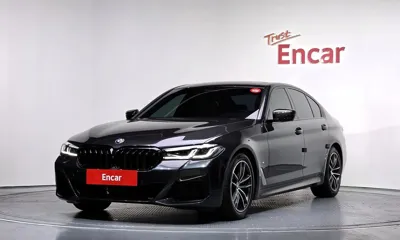 BMW 5-Series · 2023 год