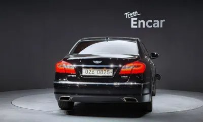 Hyundai Genesis 2013, 168620 км, за 4266.77 USD