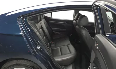 Hyundai Avante 2019, 54478 км, за 7811.47 USD - фото 12