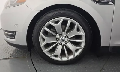 Ford Taurus 2014, 111134 км, за 2732.24 USD