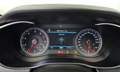 Genesis G70 2019, 191917 км, за 7811.08 USD - фото 8