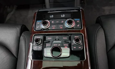Audi A8 2013, 150978 км, за 8467.9 USD - фото 18