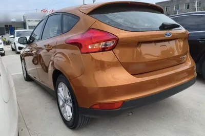 Ford Focus 2015, 73500 км, за 5318 USD