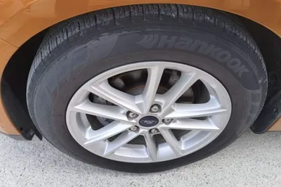 Ford Focus 2015, 73500 км, за 5318 USD - фото 10