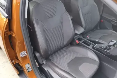 Ford Focus 2015, 73500 км, за 5318 USD - фото 19