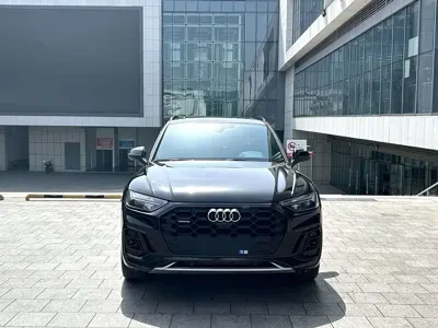 Audi Q5L 2025, 16000 км, за 30826.36 USD