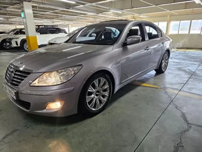 Hyundai Genesis 2009, 147082 км, за 1980.13 USD