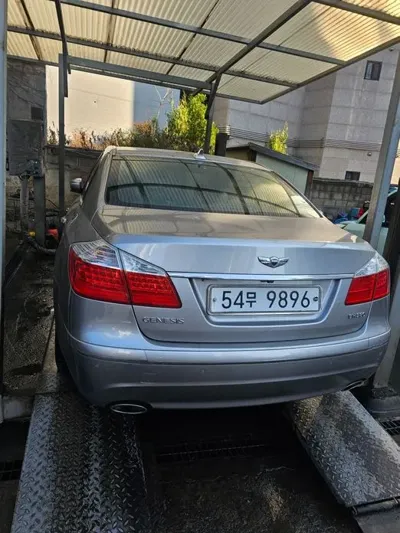 Hyundai Genesis 2009, 147082 км, за 1980.13 USD - фото 19