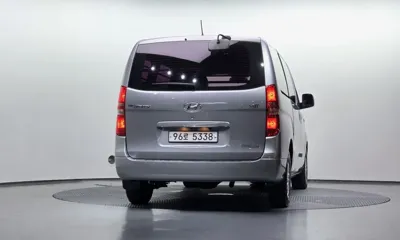 Hyundai Starex 2018, 254680 км, за 4553.74 USD