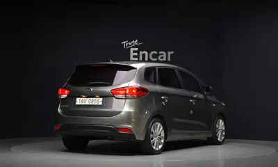 Kia Carens 2016, 96019 км, за 6562 USD