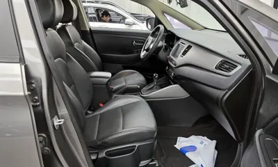 Kia Carens 2016, 96019 км, за 6562 USD - фото 11