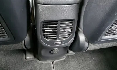 Kia Carens 2016, 96019 км, за 6562 USD - фото 19
