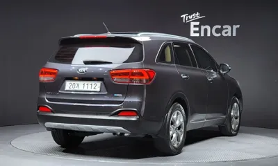 Kia Sorento 2015, 115512 км, за 7280.76 USD