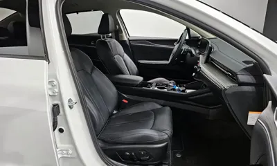 Kia K5 2024, 7744 км, за 20021.01 USD - фото 26