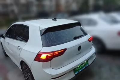 Volkswagen Golf 2023, 47100 км, за 13009 USD