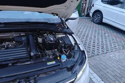 Volkswagen Golf 2023, 47100 км, за 13009 USD - фото 22