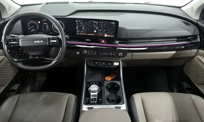 Kia Canival 2025, 16130 км, за 27095.47 USD - фото 7