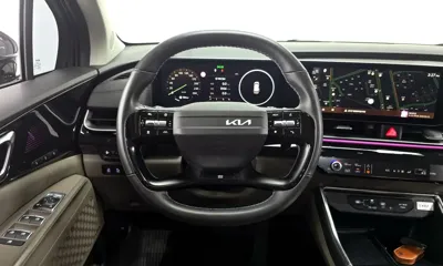 Kia Canival 2025, 16130 км, за 27095.47 USD - фото 13