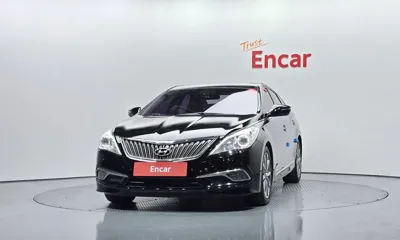 Hyundai Grandeur 2015, 80842 км, за 5629.13 USD