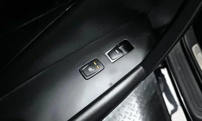 Hyundai Grandeur 2015, 80842 км, за 5629.13 USD - фото 17