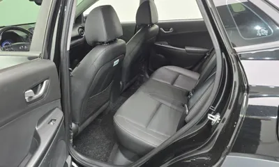 Hyundai Kona 2018, 61417 км, за 8533.54 USD - фото 11