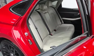 Hyundai Sonata 2020, 134744 км, за 10401.09 USD - фото 11