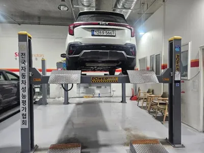 Kia Seltos 2024, 32350 км, за 24418.82 USD