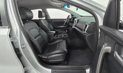 Kia Sportage 2021, 117506 км, за 9686.01 USD - фото 11