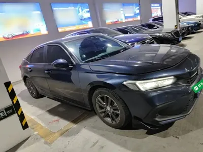Honda Civic 2022, 51300 км, за 10673.89 USD
