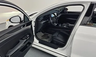 Kia K5 2024, 10188 км, за 18970.72 USD - фото 11