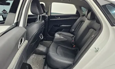 Kia K5 2024, 10188 км, за 18970.72 USD - фото 12