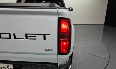 ChevroletGMDaewoo Colorado 2022, 56911 км, за 17781.61 USD - фото 23