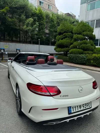 Mercedes-Benz C-Class 2018, 36500 км, за 19516.02 USD
